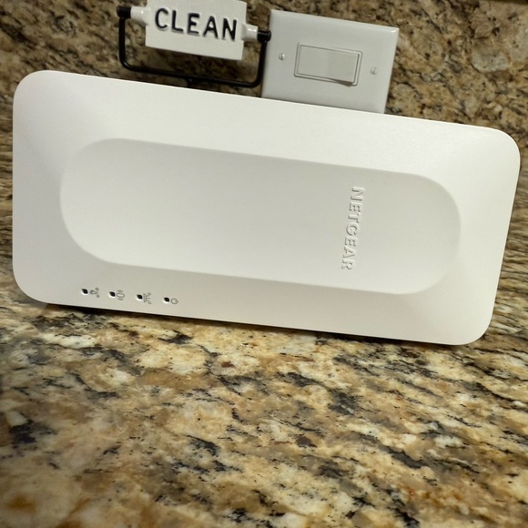 Netgear WiFi extender - Picture 8 of 8